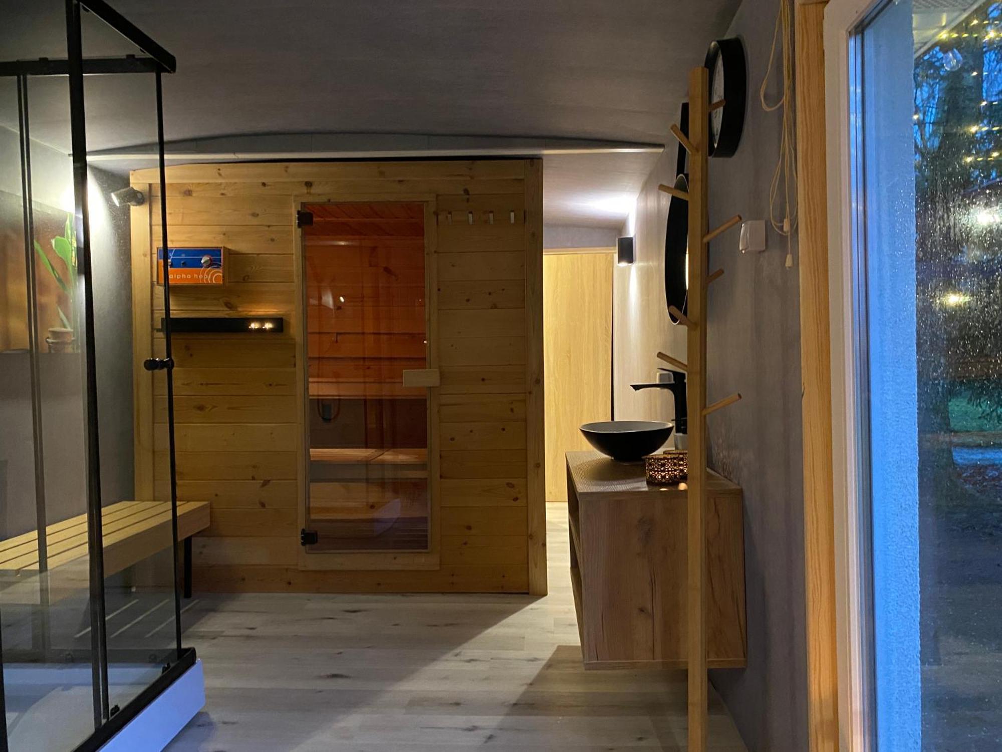Willa Tini Sauna Basen Gościno Buitenkant foto