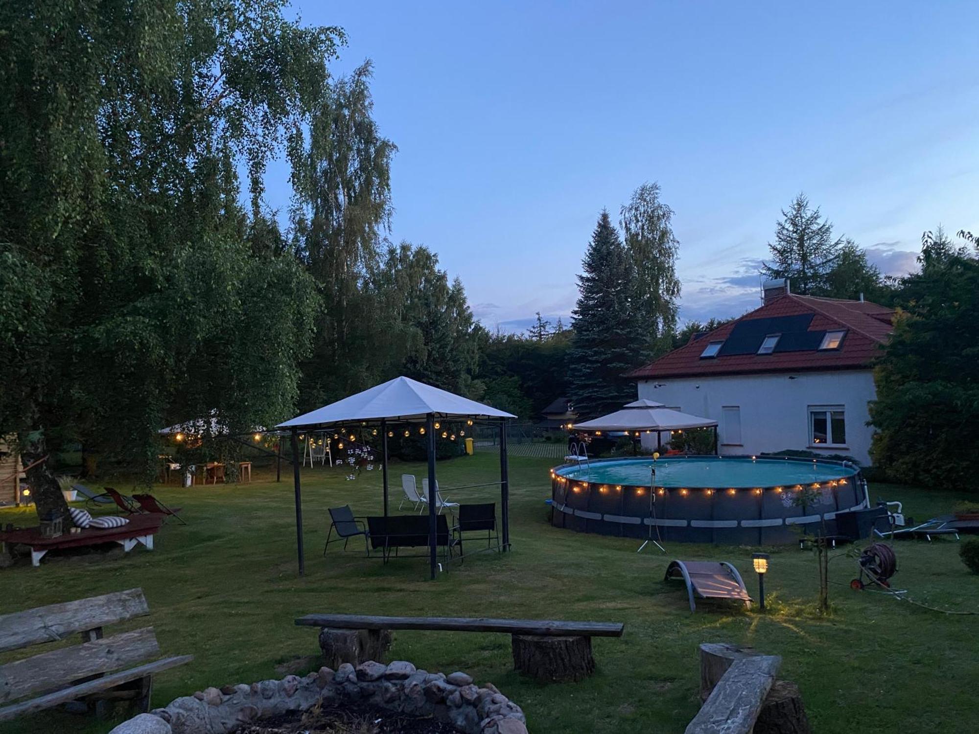 Willa Tini Sauna Basen Gościno Buitenkant foto